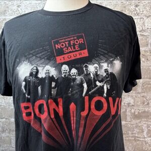 Bon Jovi 2018 Concert Mens Large Tour Band Tee black front and back graphic Hot